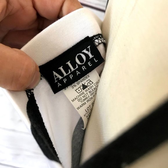 Alloy Apparel Audrey Chevron Maxi Dress - Picture 5 of 6